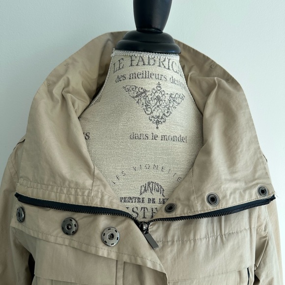 Zara Versatile Jacket - Picture 5 of 12